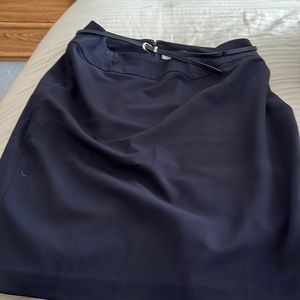 Liz Claiborne navy skirt size 8